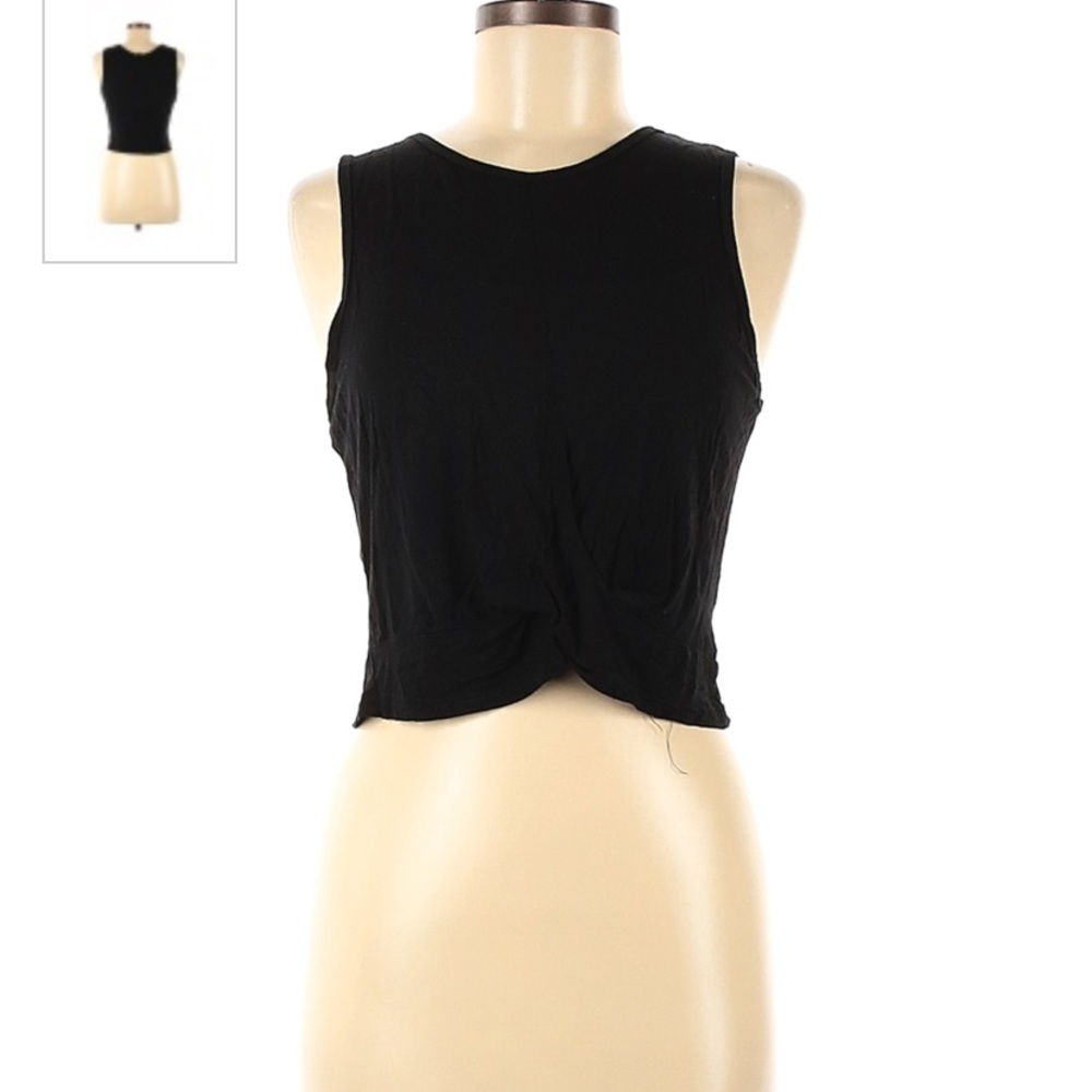 Twist front Tee